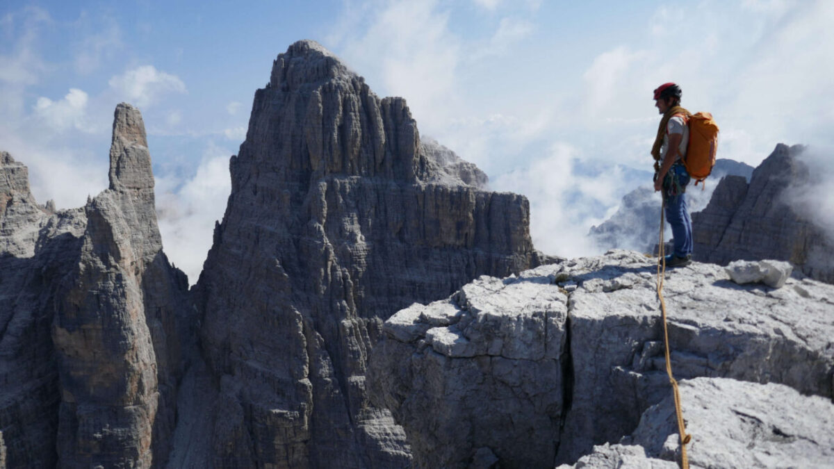 Viaggio Dolomiti Pinzolo Campiglio Trentino arrampicata vie normali travel dolomites climbing experience travel designer