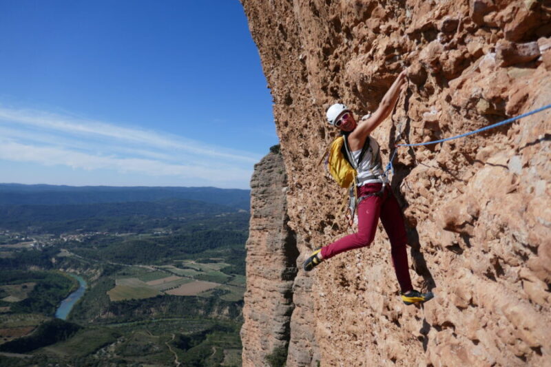 viaggio travel arrampicata climbing Spagna Spain Riglos vertical adventours